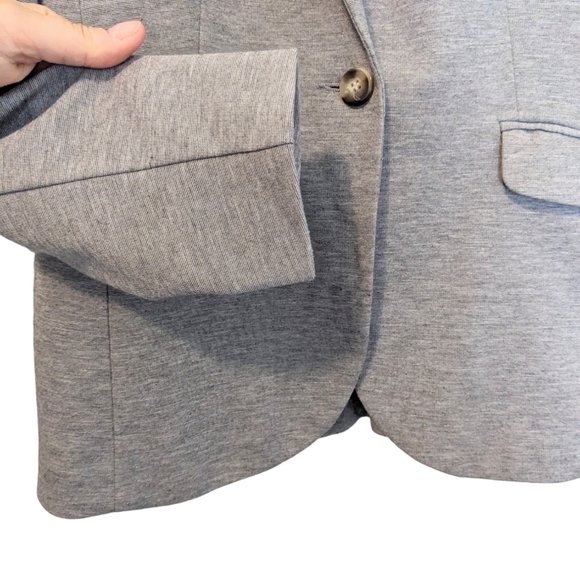 H&M Light Gray Stretch Fitted Suit Blazer Size 8 - Picture 3 of 8